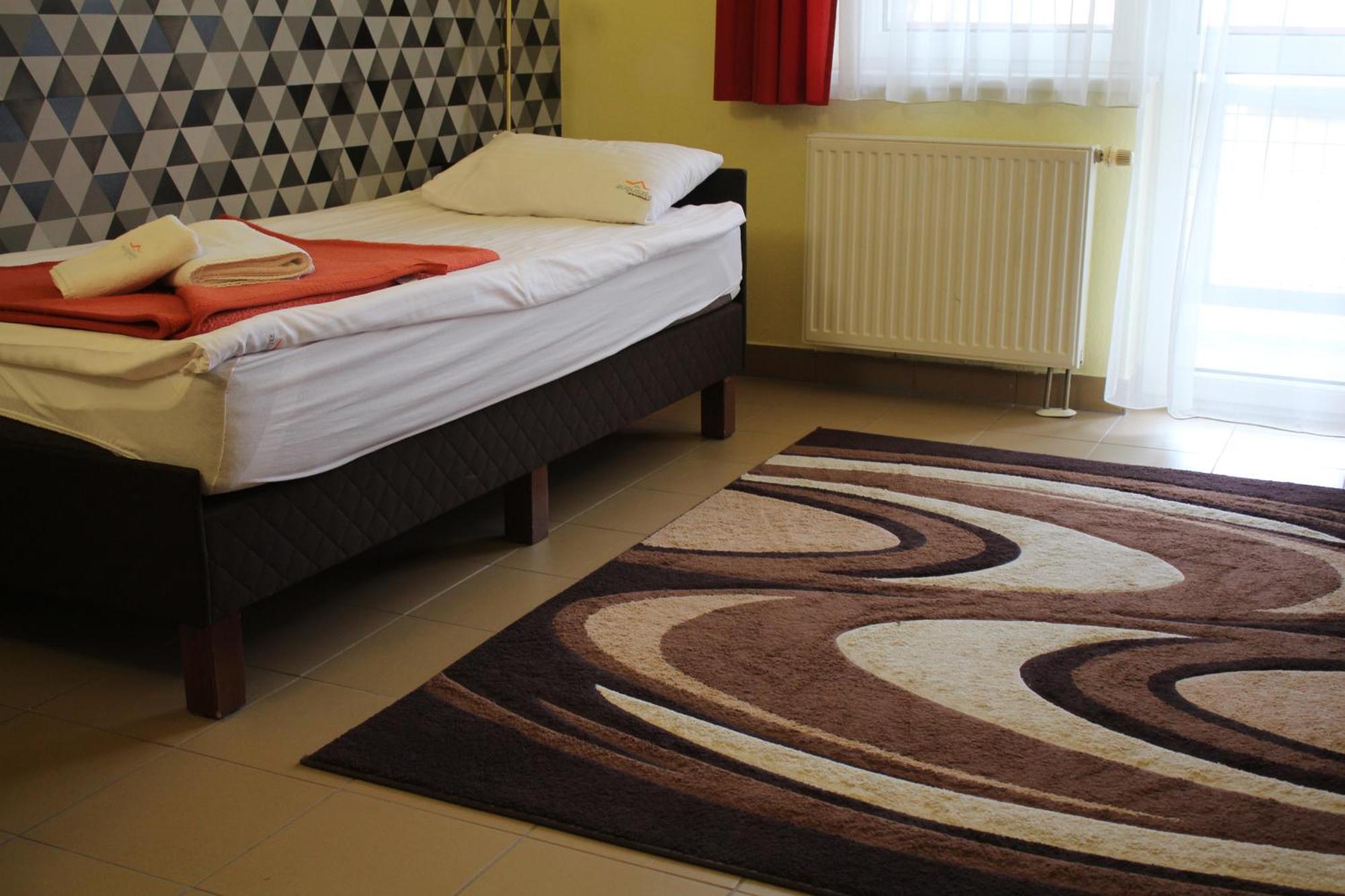 דברצן Auguszta Hotel מראה חיצוני תמונה